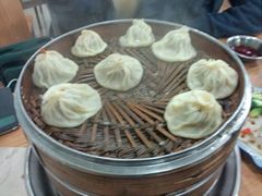 牛肉汤包-清真老铁家灌汤包