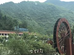 -雅鲁激流探险漂流