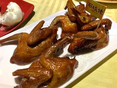 招牌烤乳鸽-石岐佬中山菜馆(张溪店)