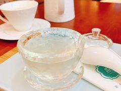 -燕庭·纯燕窝·甜品下午茶(南京西路店)