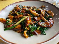 -鲤鱼塘农家山庄