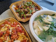 -乐山饭店