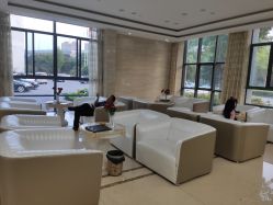-艾博尔医院