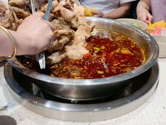 -肖肖酸萝卜鱼火锅(总店)