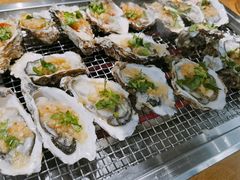蒜蓉烤生蚝-蚝英雄鲜蚝自助专门店(长楹天街直营店)