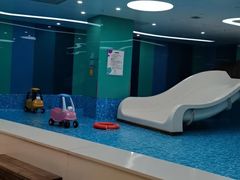 -Swim斯卫姆国际儿童游泳中心(红博中央公园店)