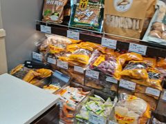 面包甜点陈列柜-上海全国土特产食品商场(淮海中路店)