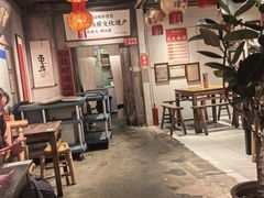 -周小波重庆小面·重庆名小吃(邹容路店)