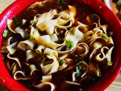 -雷祖芳老妈蹄花店