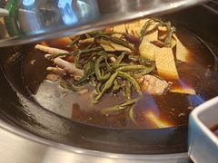 -锅老头铁锅炖•大锅蒸汽海鲜(韩乐坊店)