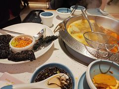 -左庭右院鲜牛肉火锅(龙湖杭州滨江天街店)