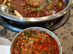 -肖肖酸萝卜鱼火锅(总店)