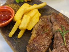 -丽莎沙拉轻食餐厅(国贸店)