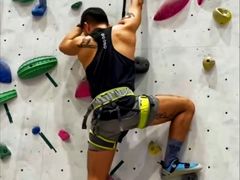 -问山MountQuest攀岩馆