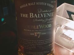 -TZ House音乐现场(来福士中心店)