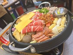 -豚妈妈汤饭·部队锅(南京东路店)