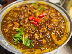 -鸿亨泰杂鱼馆(港馨家园店)