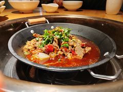 -大众跷脚牛肉馆·非遗传承单位(峨眉山店)