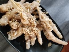 沙姜鸡脚-黄师奶甜品店