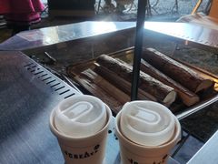 -J Create城市露营咖啡·简餐·宠物(上海动物园店)