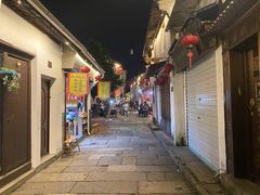 -仓桥直街臭豆腐