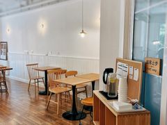 -Cafe Villa