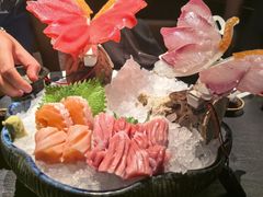 -蟹犇前•帝王蟹雪蟹(陆家嘴店)