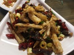 -88号小吃店·经典云南菜·地道纳西美食