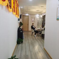 -美凰芳华悦颜产后健康管理中心