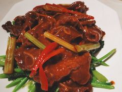 芥兰炒牛肉-潮人姐妹轩(海宁路店)