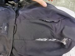 -莱靓奢侈品洗护改衣店(新世界百货崇文店)