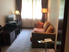 -杭州海华满陇度假酒店