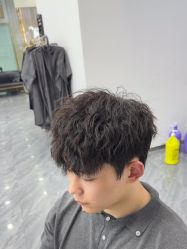 -藤野造型烫染·漂发