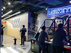 -世代星球·保龄球·镭战真人CS·团建(杨浦店)