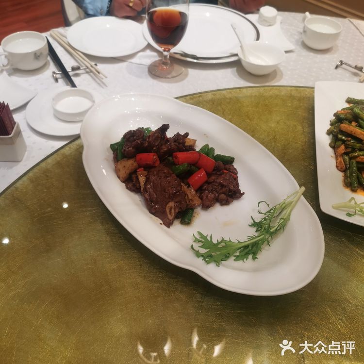 乔迁新居，小南国家庭聚会