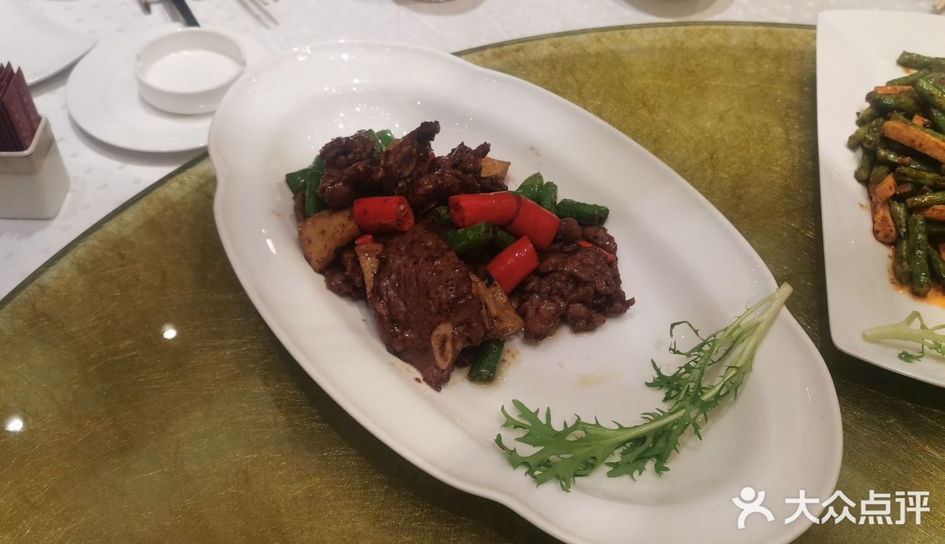 乔迁新居，小南国家庭聚会
