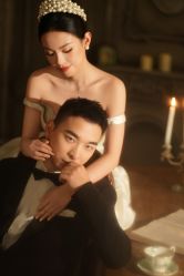 -雪中彩影婚纱摄影·微光艺术中心