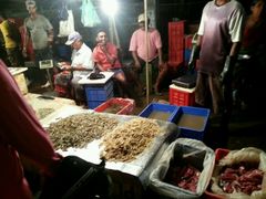 android_upload_pic-尼甘布海鲜市场