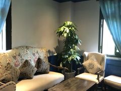 -也枫·小黄楼(南山路旗舰店)