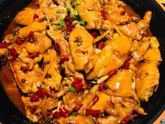 -胖哥俩肉蟹煲(长沙高铁吾悦广场店)