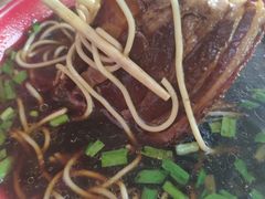 -小龙大肉面馆