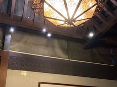 -功德林(南京西路店)