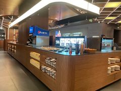 -牛YO寿喜烧·铁板烧和牛火锅自助(市府恒隆店)