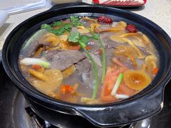 -九寨沟特色牦牛肉汤锅