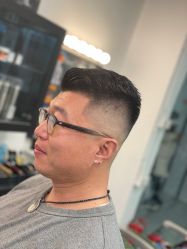 -HEADSTAR BARBERSHOP·男士理发店