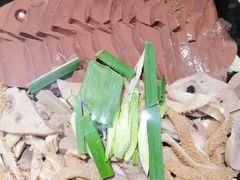 -侬佳蒸菜馆(听潮店)