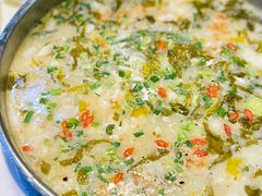 -德林酸菜鱼火锅(南丹店)