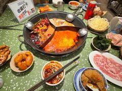 -五里关火锅(上海鑫耀·光环Live店)