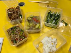-八府香鸭·啫啫煲(华山路店)