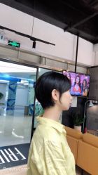 -FRIDAY星期五专业美发沙龙